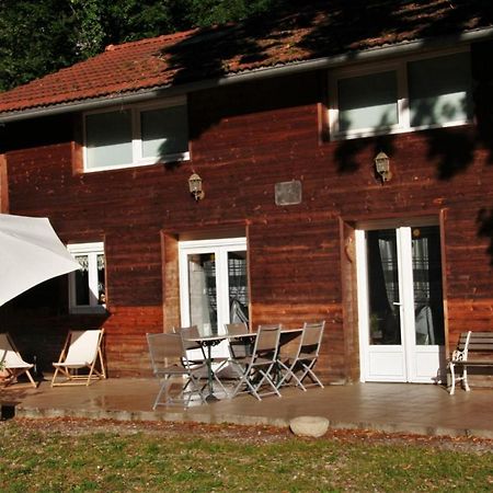 A L'Oree Du Bois - Gite Hostun Exterior photo